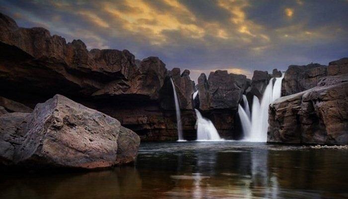 آبشار نوژیان لرستان