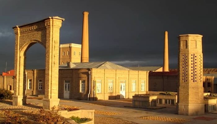 کارخانه ی چرم خسروی تبریز