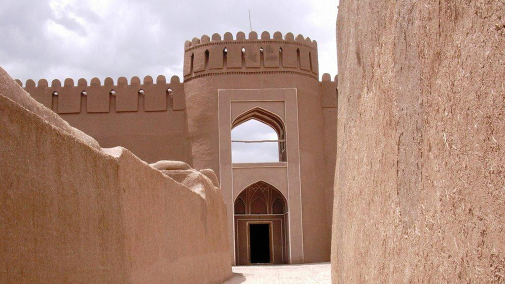 ارگ راین کرمان کجاست