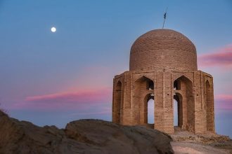 معرفی کویر نمک سیرجان
