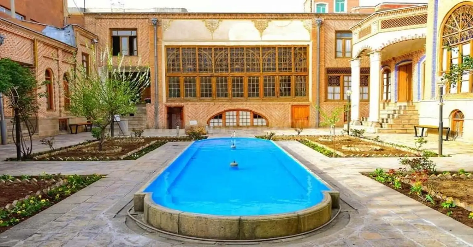 موزه سنجش تبریز؛ بررسی ابزارهای مهندسی و نجومی کهن