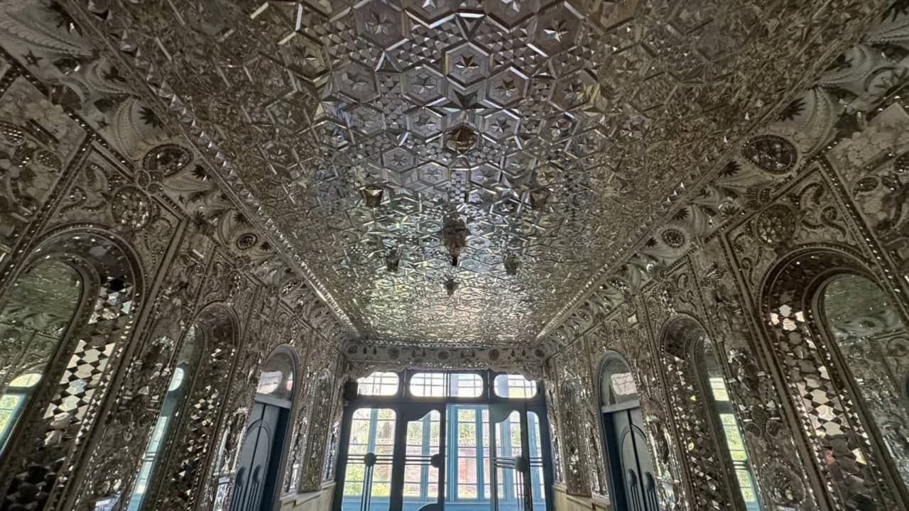 خانه ابریشمی رشت