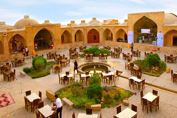 سفری به کاروانسرای میبد یزد